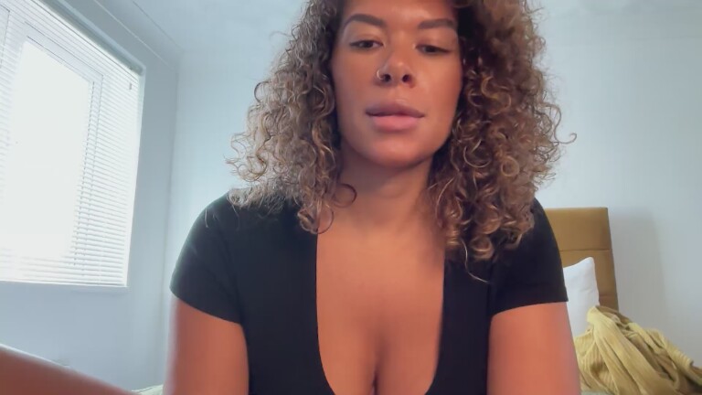 CoCo_Cream's Streamate show and profile