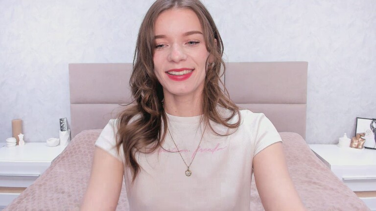 MYasmina's Streamate show and profile