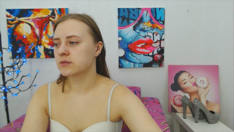 ArinaBelly's Streamate show and profile