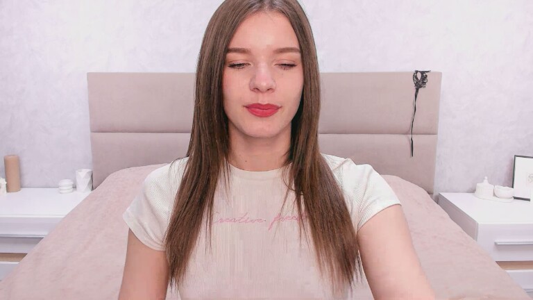 MYasmina's Streamate show and profile