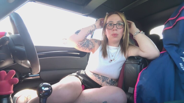 Honeybum88's Streamate show and profile