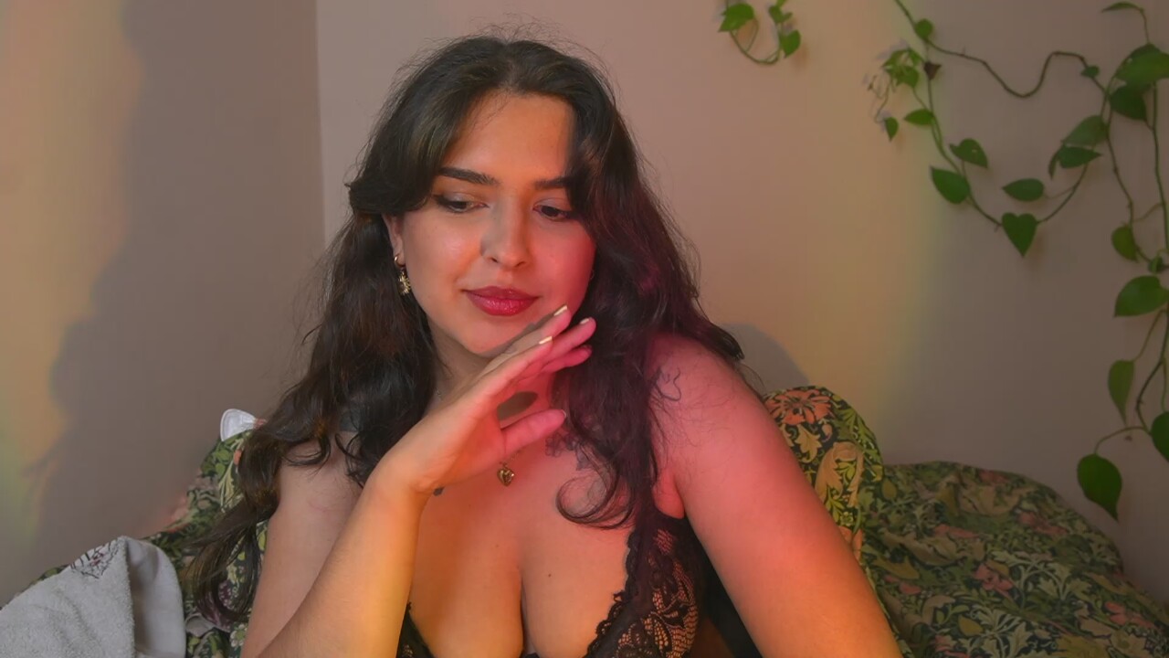 MayaPetite