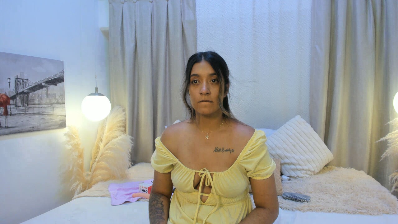 Sharlotte_Rose