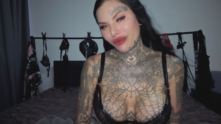 DARKINKEDBABE's Streamate show and profile